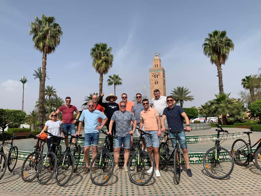 Dutch Bike Tour in Marrakech with Local Guide - Jemaa el Fnaa, Koutoubia Mosque, and Bab Agnaou