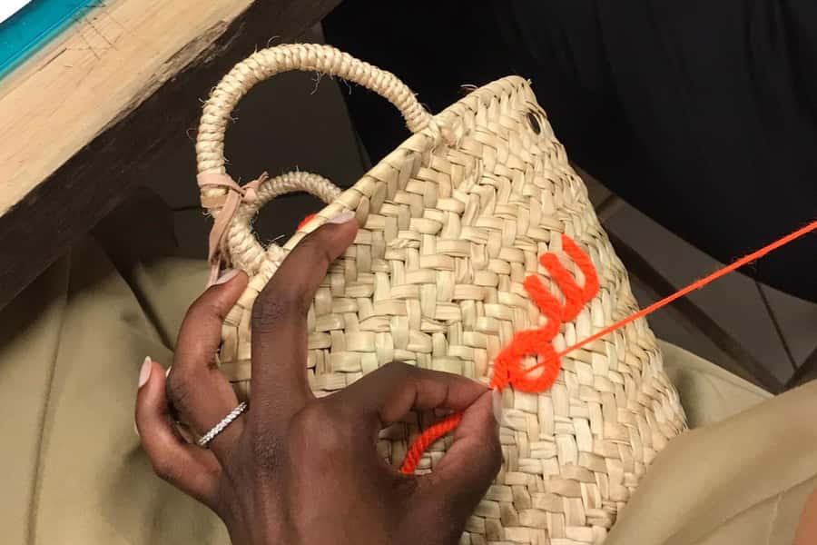 Embroider Your Name in Arabic Calligraphy – Marrakech Medina - How to fit it into a Marrakech day