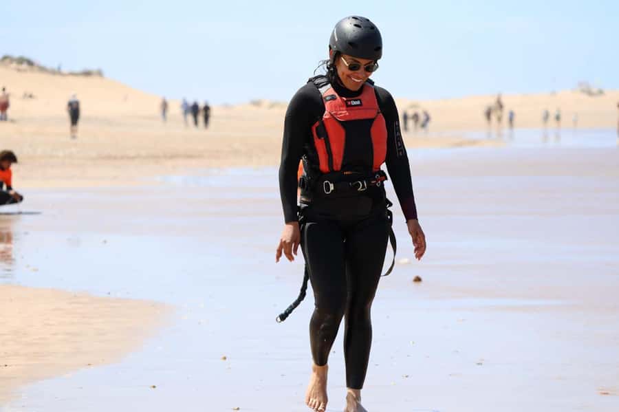 Essaouira: 2-hour kitesurfing lesson (all levels) - Equipment, changing facilities, and what to bring