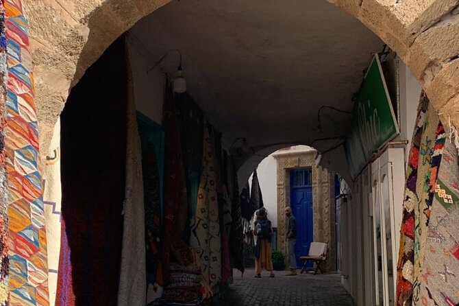 Essaouira excursion 1 day departure from Agadir - The fish market, craft quarter, and shopping streets