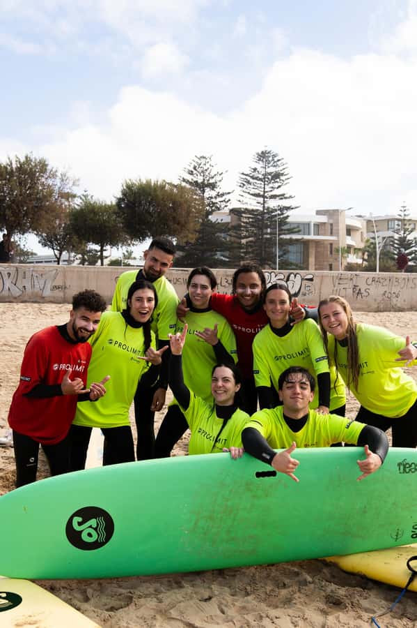 Essaouira: Surf Lesson with changing rooms & Hot showers - Options for stronger surfers and returning participants