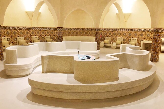 Exclusive tour of Casablanca with access to the Hassan II Mosque - Habous Quarter combines planning and Moroccan craft