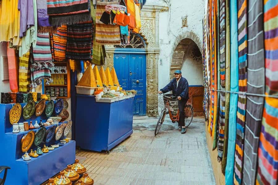 Explore Essaouira's Secrets: A Guided Tour with a Local! - Who will get the most from this walk?