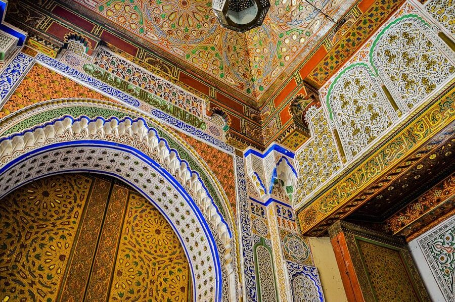 Fes: Guided Sightseeing Tour with Luxury Car - Nejjarine Museum and Fess woodworking tradition
