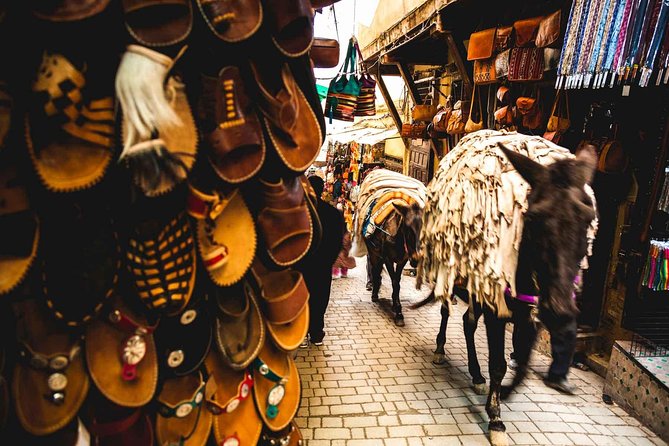 Fes Guided Tour - Entering the Fez Medina through Bab Boujloud