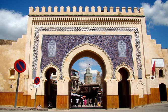 Fes Guided Tours - Starting with Fez’s imperial face