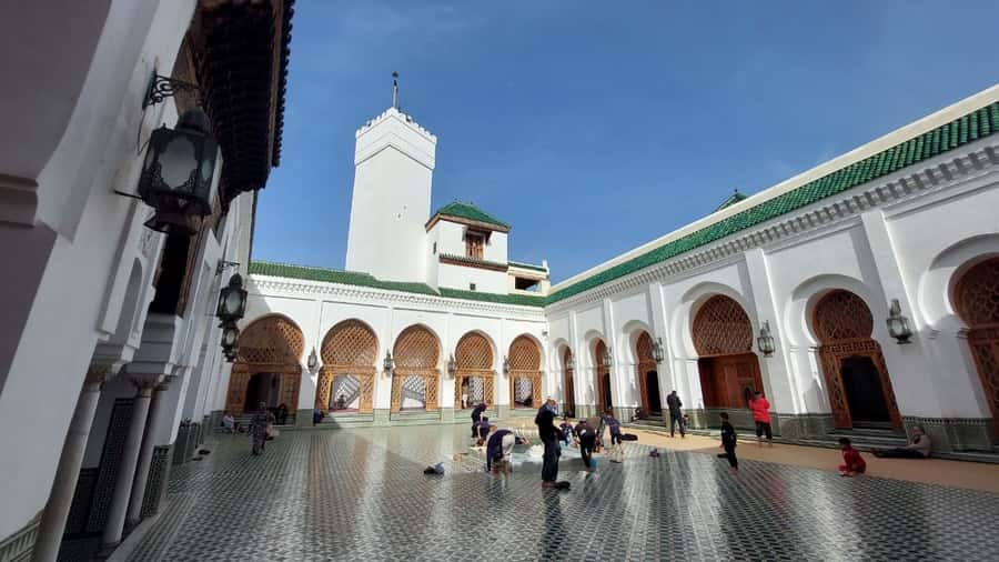 Fes: Medina Guided Tour with Local - Cost, duration, and what to bring