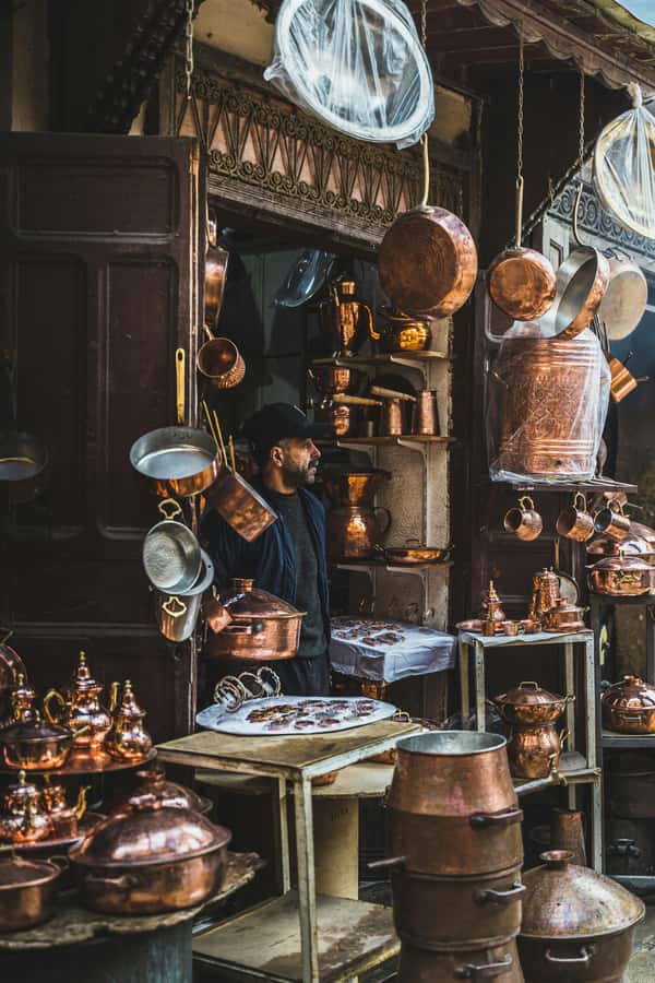 Fes: Royal Palace, Madrasa, Tannery & Souks and Medina Tour - Pace, comfort, and practical details