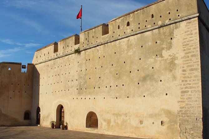 Fez Guided Tour of Artisans and Handicrafts Full-Day Private Tour - Workshops and souks where Fez still makes things