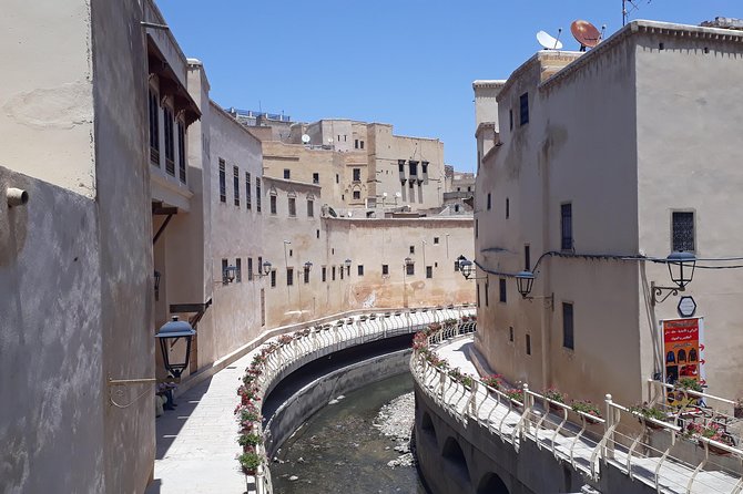 Fez Medina 4-Hour Guided Walking Tour - Bab Boujloud, the blue gate, and the finish
