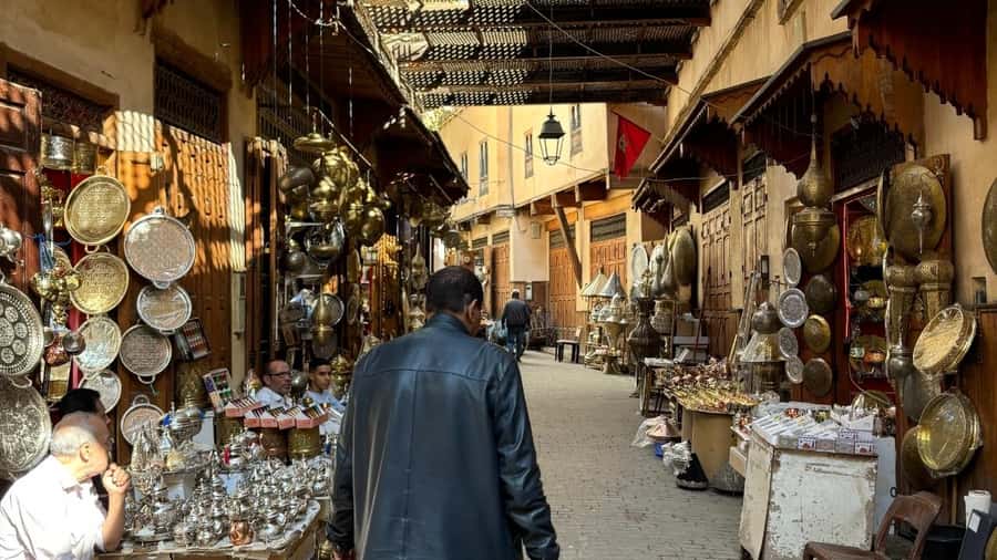 Fez Medina Guided Tour - Why a guide helps inside Fez Medina