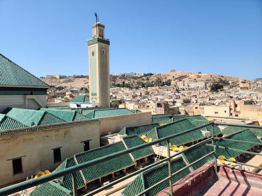 Friend tour guide to Fes Medina private walking tour - Starting at Bab Rcif