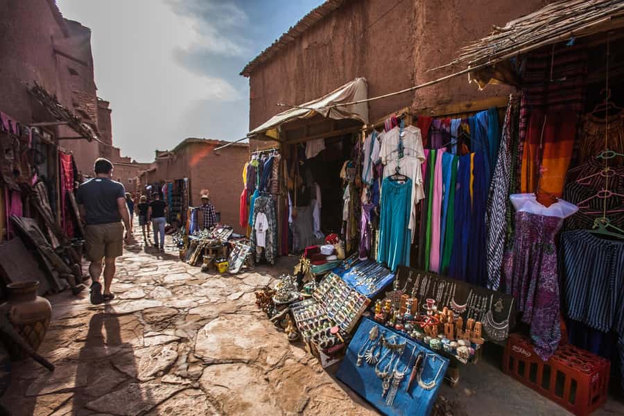 From Fes: 3-Days 2-Nights Desert Tour to Marrakech - Sunset on a camel and a night in the dunes