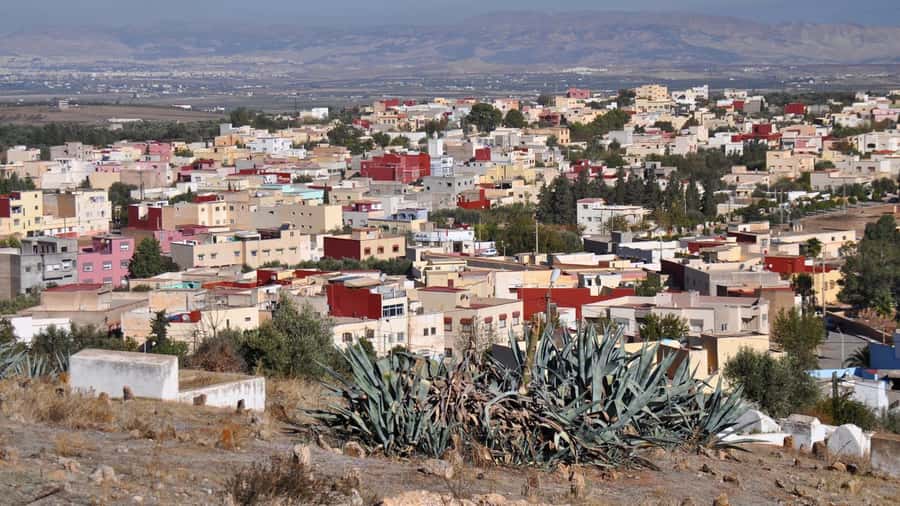 From Fes: Day trip to Sefrou & Bhalil - Seeing Bhalil’s cliff-carved homes