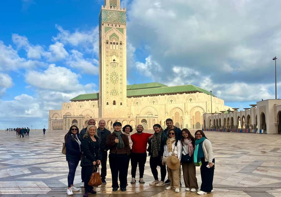 From Marrakech: Casablanca Tour with Hassan II Mosque Visit - Thirty minutes in the Habbous Quarter