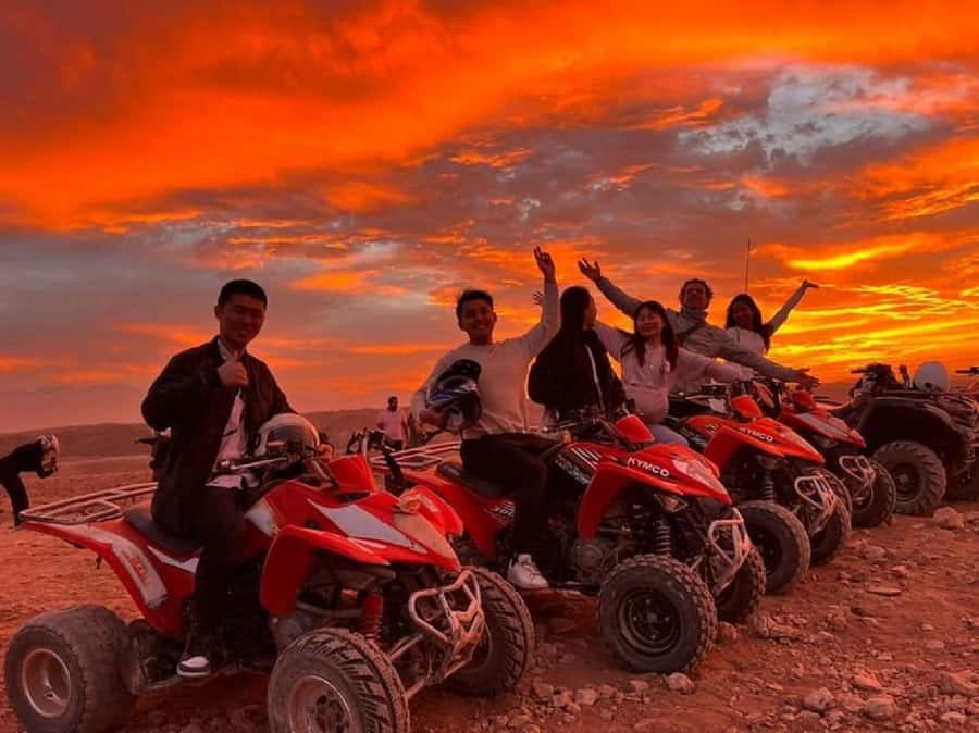 From Marrakech: Dinner show in Agafay Desert & Sunset Quad - The photo stop and argan oil visit