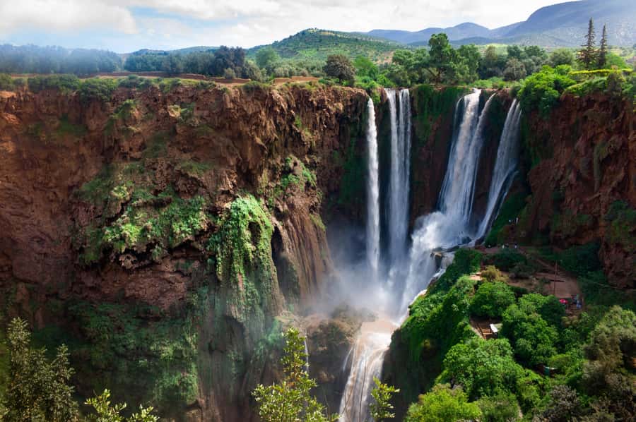 From Marrakech: Ouzoud Waterfalls Guided Tour & Boat Ride - Lunch above the river
