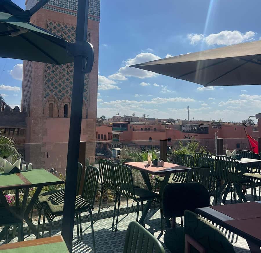 From Marrakech: Rooftop Dinner & Romantic Medina Views - Choosing the right time and occasion