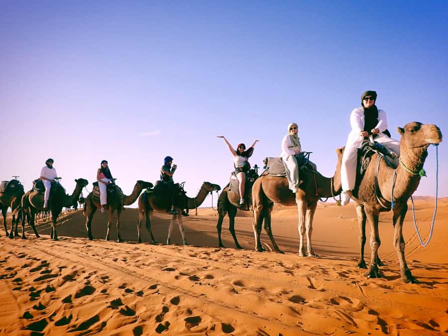 From Marrakech to Agadir : 4-Day Sahara Desert Tour - Drivers, communication, and the human side