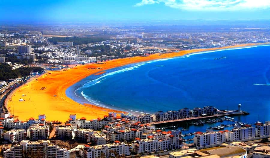 From Marrakech to Agadir Private Day Trip with Lunch - Beach, port, and free time in Agadir