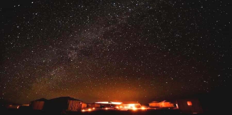 From Marrakesh Agafay Desert Dinner & Sunset, and Camel Ride - Who should book this Agafay evening?