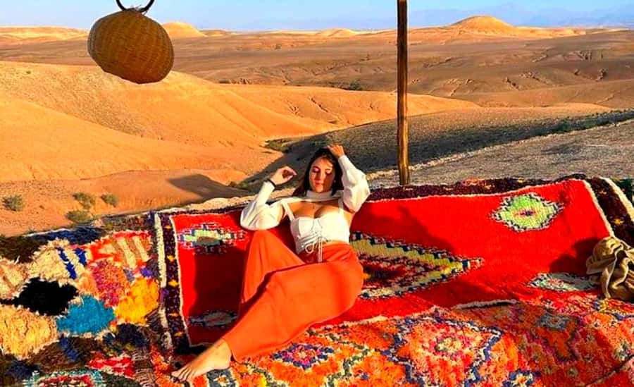 From Marrakesh Agafay Desert Dinner & Sunset, and Camel Ride - What the $32 price really covers