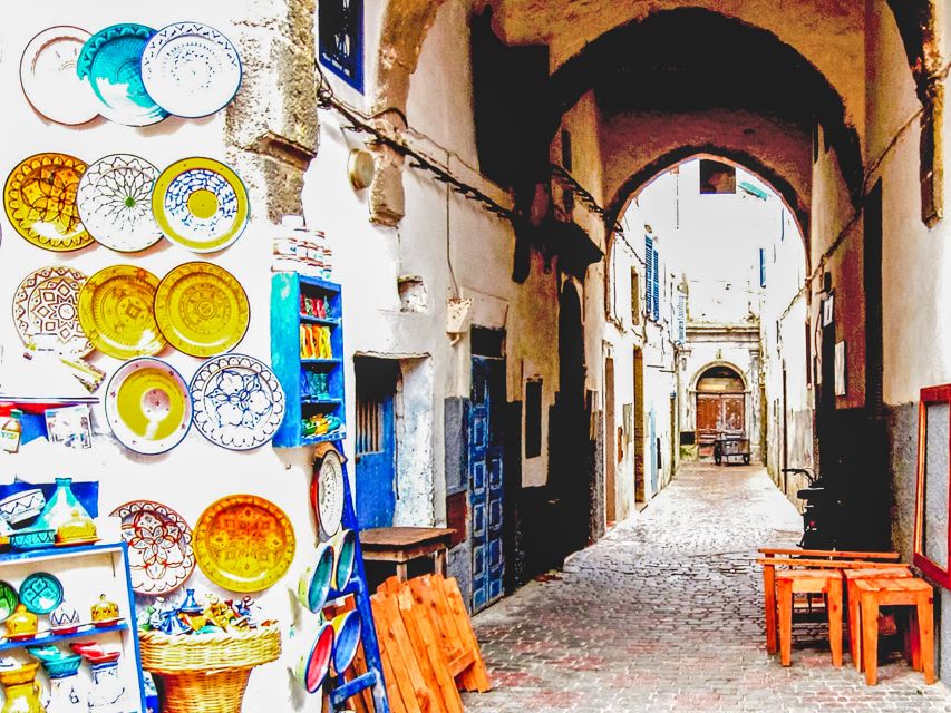 From Marrakesh: Essaouira Full-Day Trip - Food, shopping, and the self-guided format