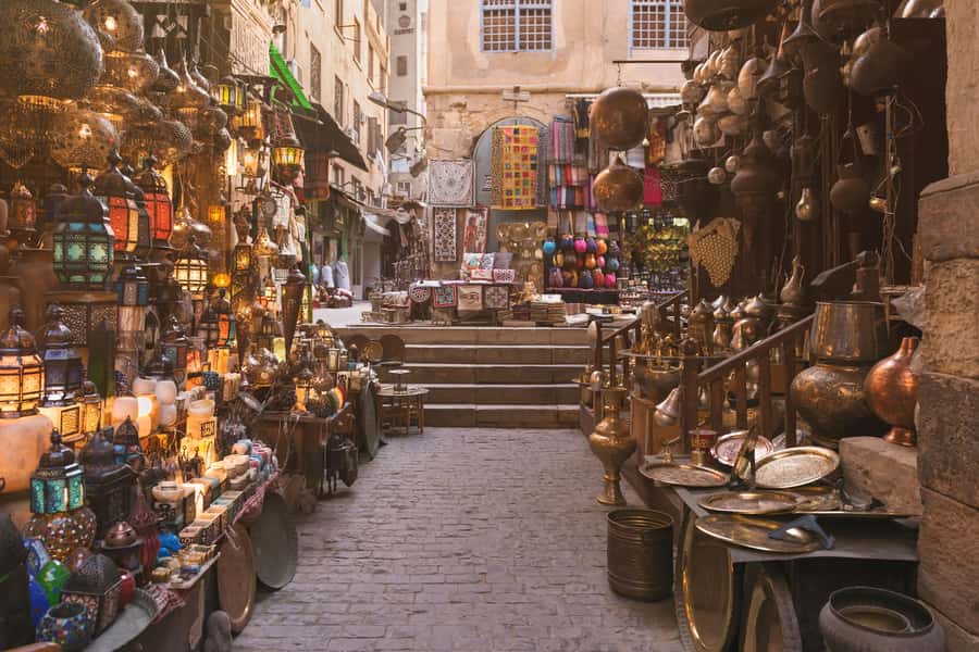 From Taghazout or Agadir: Souk El Had Guided Tour in Agadir - Should you book Souk El Had with a guide?