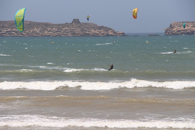 Group Kitesurfing lesson with a Local in Essaouira Morocco - Conditions, flexibility, and the backup plan