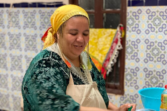 Half-Day Cooking Class with Local Chef Laila in Marrakech - A three-course meal with the people who taught you
