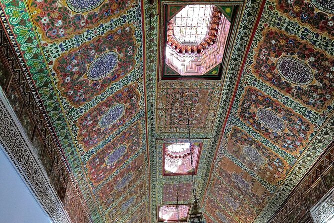 Half Day Guided Tour in Marrakech History & Culture - Koutoubia Mosque and the city’s most familiar landmark