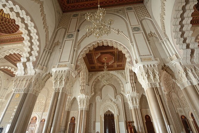 Half Day Private Casablanca City Tour - Central Market, local food, and street life