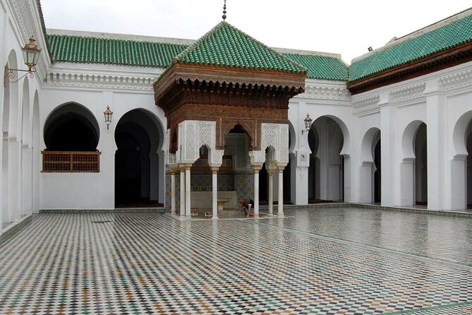 Half-Day Private Guided Walking Tour Exploring Fez Medina - One hour with Fez’s craft makers