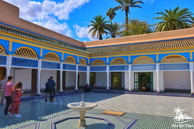 Highlights of Marrakech: Private Half-Day City Tour - Souk Semmarine and the practical side of shopping