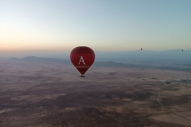 Hot air balloon flight to Marrakech in a small group. Breakfast - Landing, breakfast, and the certificate