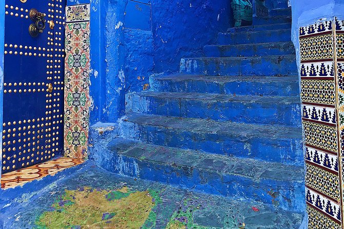 Lovely Private Day Trip FES to CHEFCHAOUEN - Plaza Uta El-Hammam and the kasbah