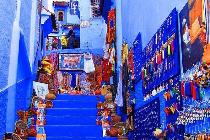 luxury day trip to Chefchaouen From fes by small group - Lunch, markets, and the value of free time
