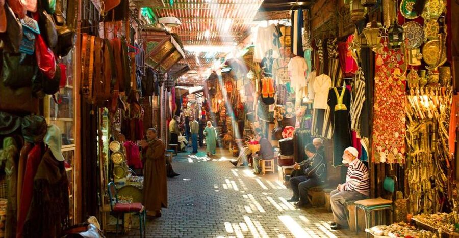 Marrakech 3-Hour Walking Tour - The old Jewish quarter and Saadian Tombs