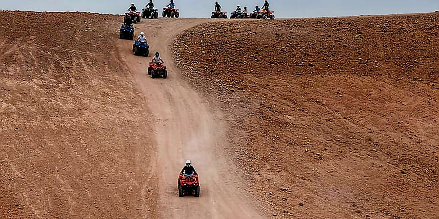 Marrakech: Agafay Desert Dinner Show with Quad Bike & Camel - Dinner under the stars and a lively show