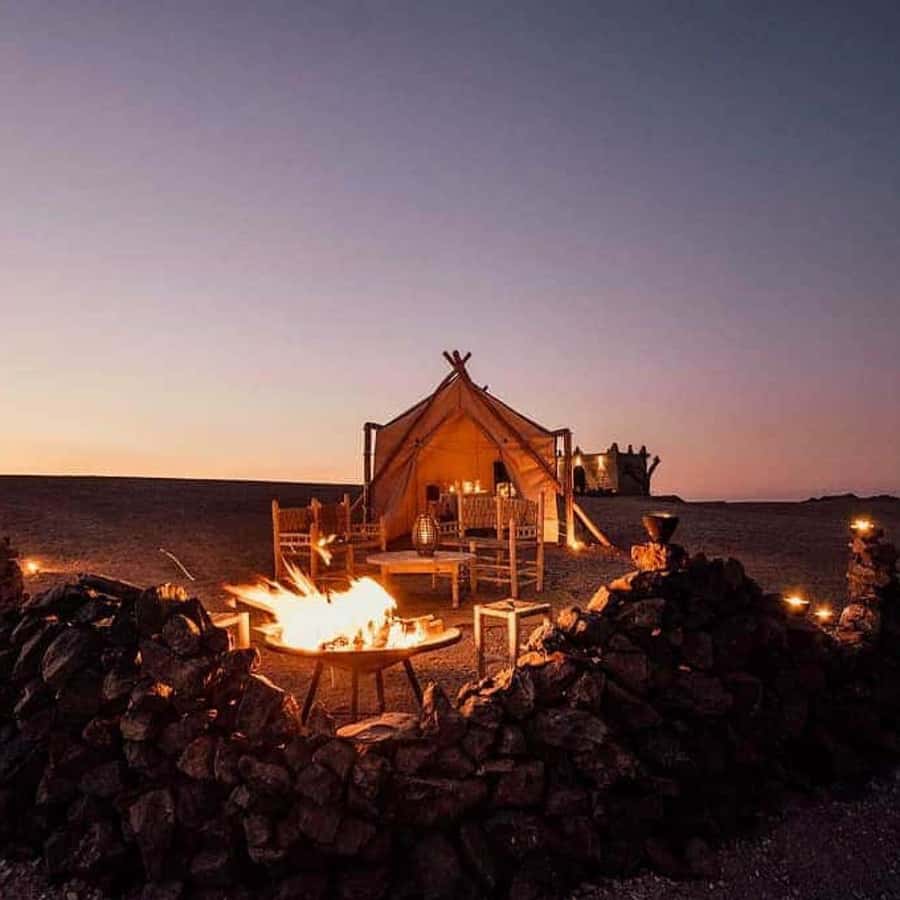 Marrakech: Agafay Desert Dinner with Music and Fire Show - Berber music, dancing, and the fire performance