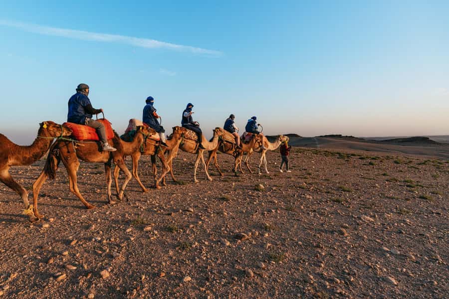 Marrakech: Agafay Desert Magical Overnight with Dinner Show - Who should book this Agafay night?