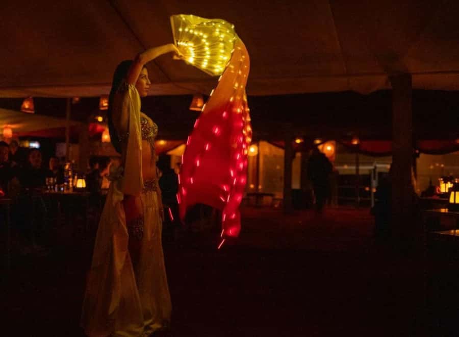 Marrakech: Agafay Desert Overnight Stay, Dinner & Activities - A Moroccan dinner by the campfire