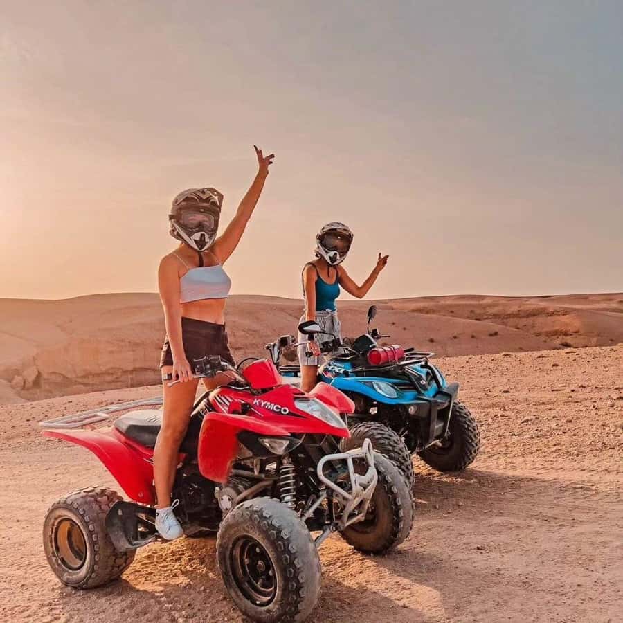 Marrakech: Agafay Desert Pool Day with Lunch & Transfer - A three-course Moroccan lunch