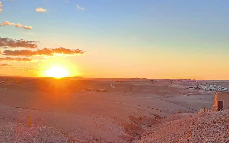 Marrakech: Agafay Desert Quad Bike Tour with Moroccan Tea - Practical tips for a smoother ride