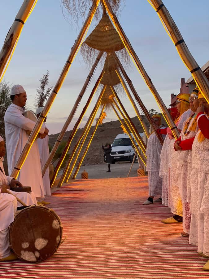 Marrakech: Agafay Desert Quad & Camel Rides, Dinner & Show - From Marrakech to Agafay in One Easy Evening