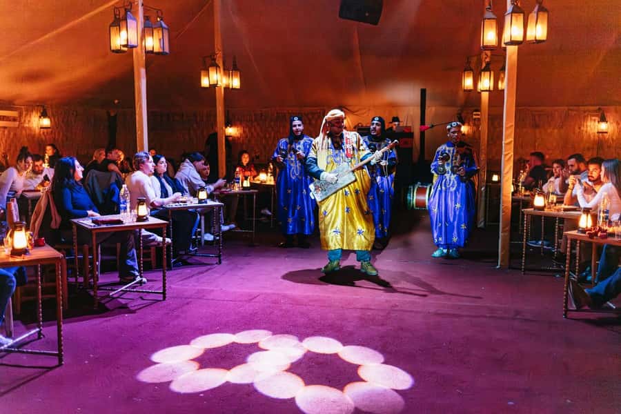 Marrakech: Agafay Desert Retreat, Tent, Dinner, Show & Pool - Sunrise and Berber breakfast