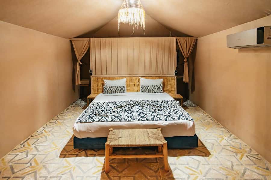 Marrakech: Agafay Desert Retreat, Tent, Dinner, Show & Pool - Picking a tent: private comfort or shared value