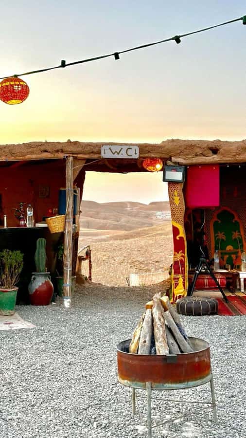Marrakech: Agafay Desert Sunnet dinner with show - How the guides shape the experience