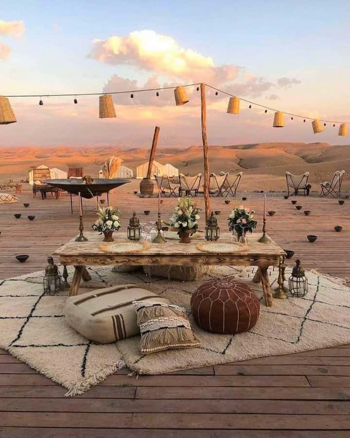 Marrakech : Agafay Desert Sunset Camel Ride & Luxury Dinner - Gnawa Music, Dancing, and the Fire Show