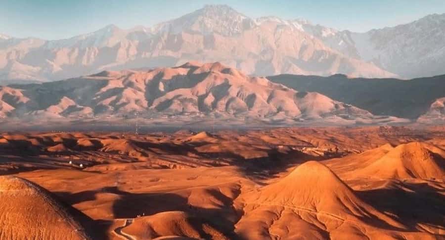 Marrakech: Agafay Ds Sunset with Dinner, Show & Tuareg Music - Seeing argan oil made by hand